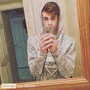 Meet your Posher, Dylan